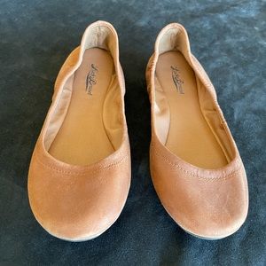 Lucky Brand leather flats